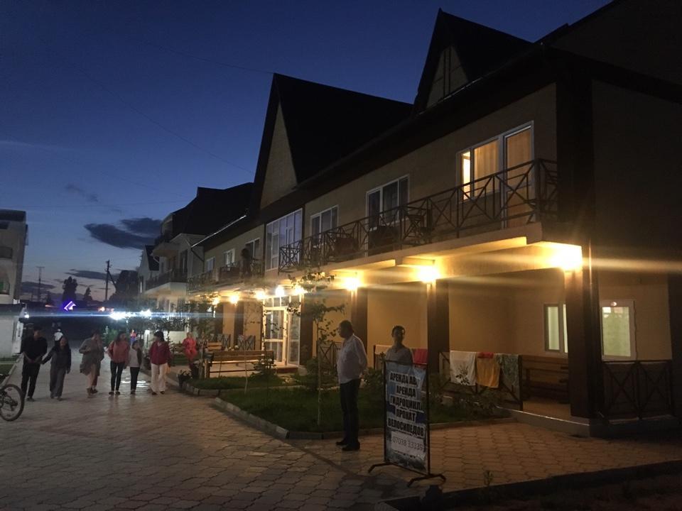 Evropa Hotel Bosteri Εξωτερικό φωτογραφία