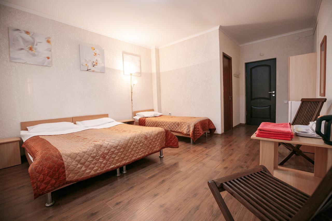Evropa Hotel Bosteri Εξωτερικό φωτογραφία